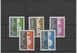 Bulgaria 1962 Stamp Mi1324-8 mint NH **
