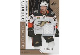 2018-19 Collecting Card SP Game Used Gold #108