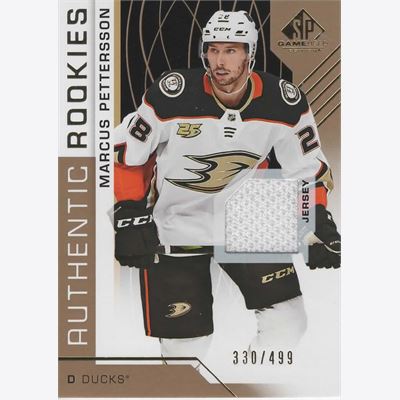 2018-19 Collecting Card SP Game Used Gold #108